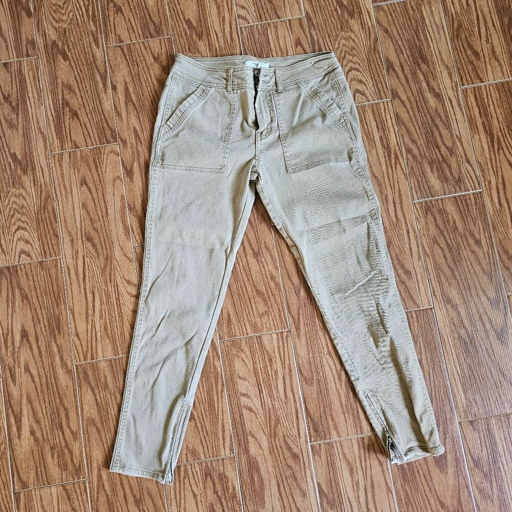 Khaki Zip-Ankle Skinny Jeans – Forever 21 – Size M